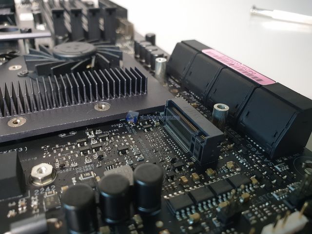 asus rog strixx570egaming 36